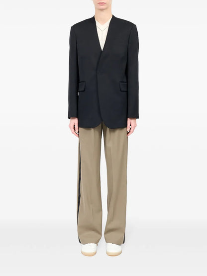 Collarless Single-Breasted Blazer