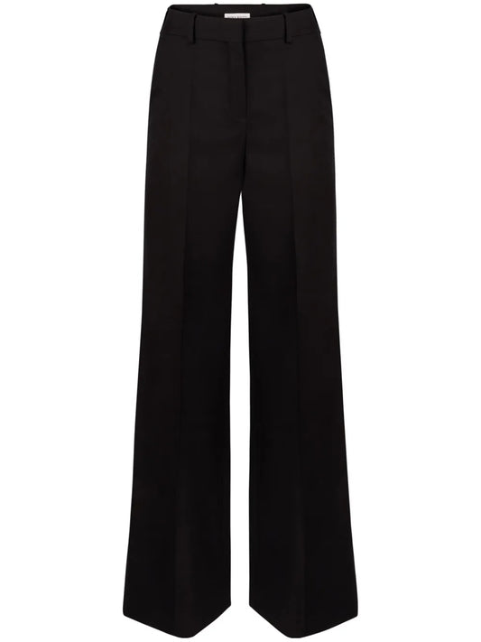 Wide-Legged Trousers