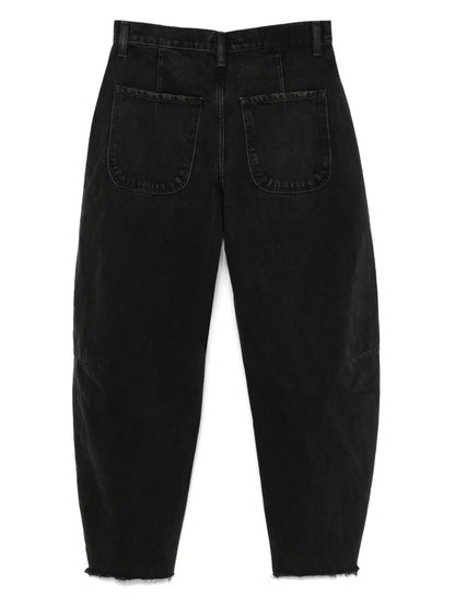Tapered Jeans