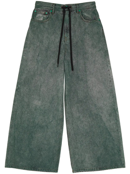 Wide-Leg Jeans