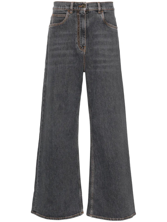 Wide-Leg Jeans