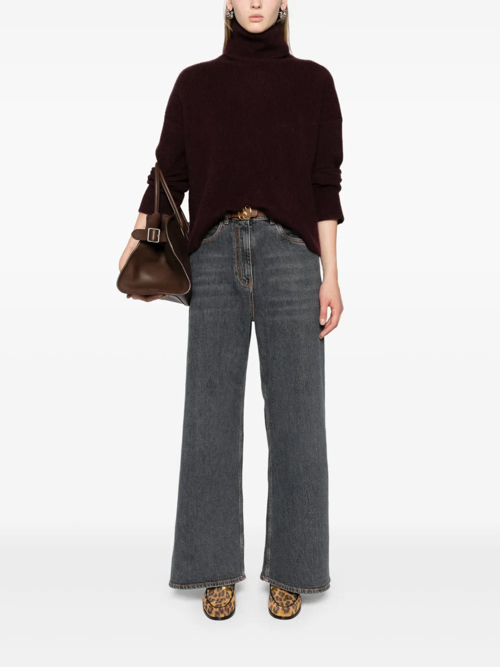 Wide-Leg Jeans