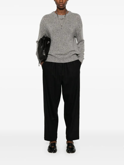 Lova Sweater