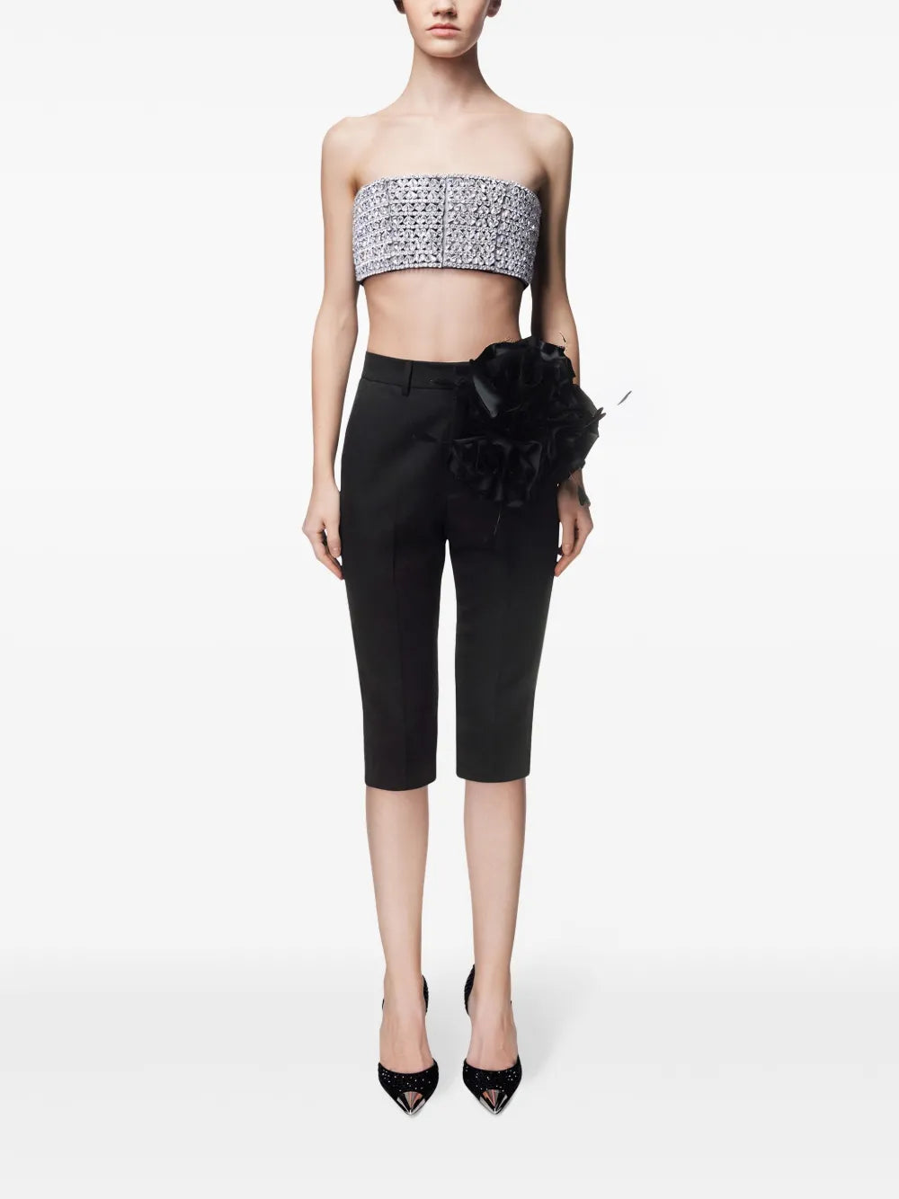 Floral-Appliqué Tailored Wool Shorts