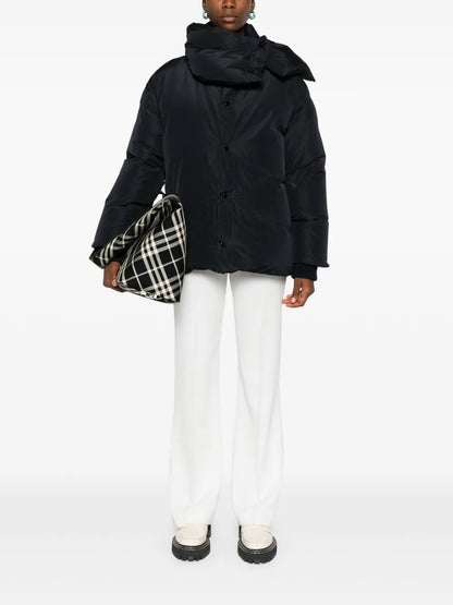 Detachable-Collar Jacket