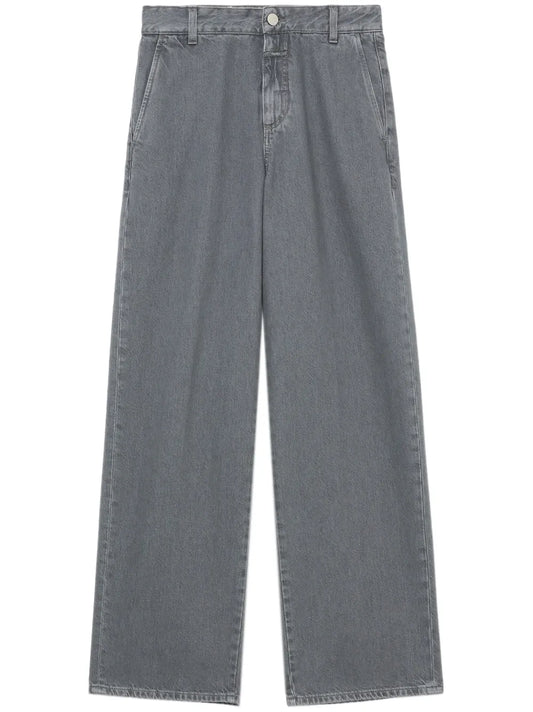 Wide-Leg Jeans