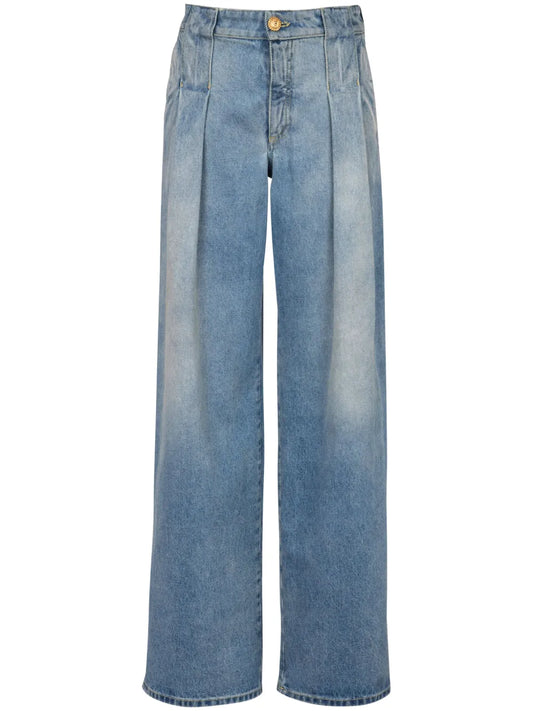 Pleated Jeans