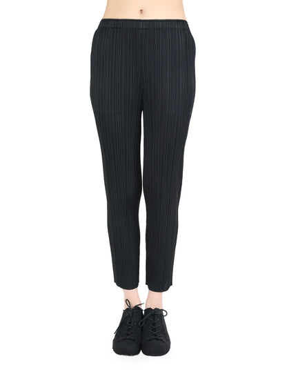 Pleated Tapered Trousers