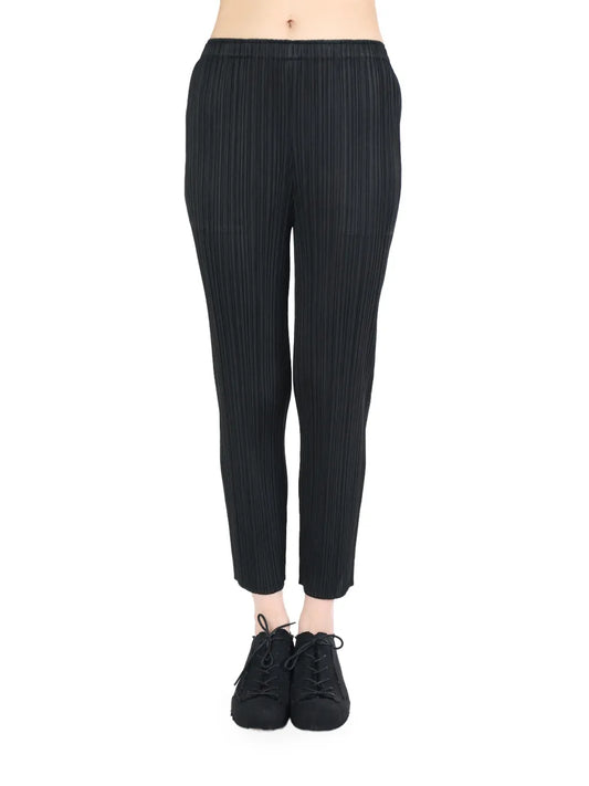 Pleated Tapered Trousers