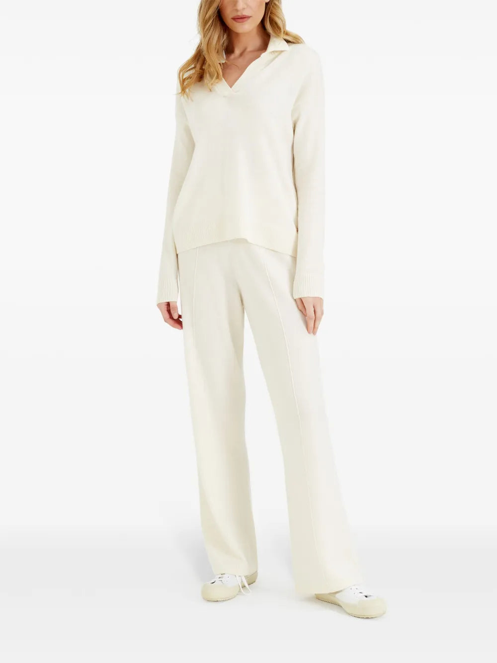 V-Neck Jumper