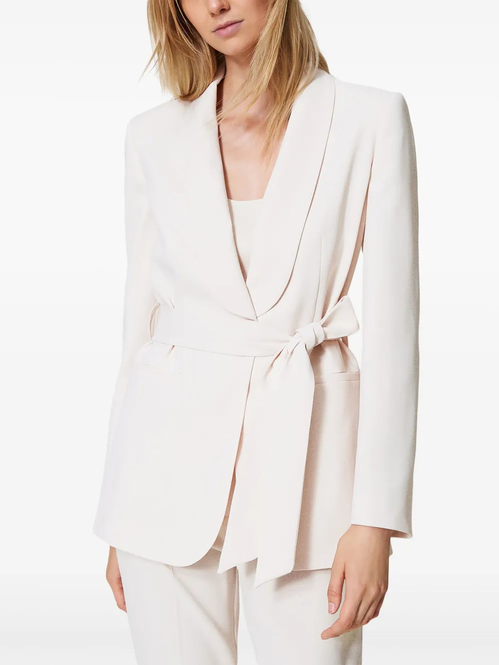 Oval T Chain Belted Blazer