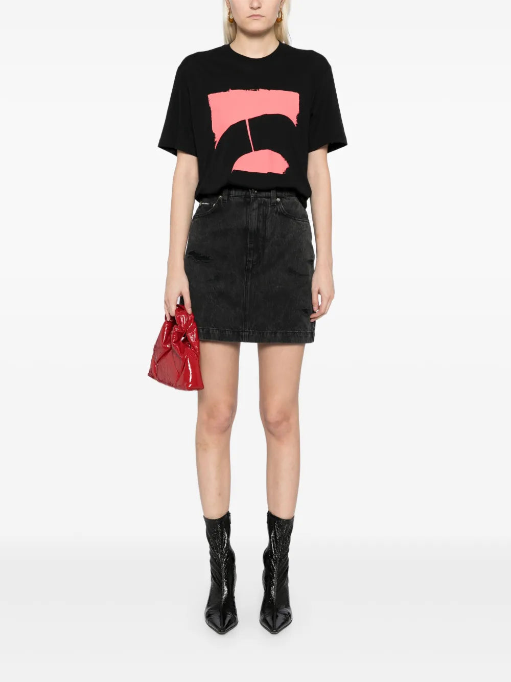 Short-Sleeved T-Shirt