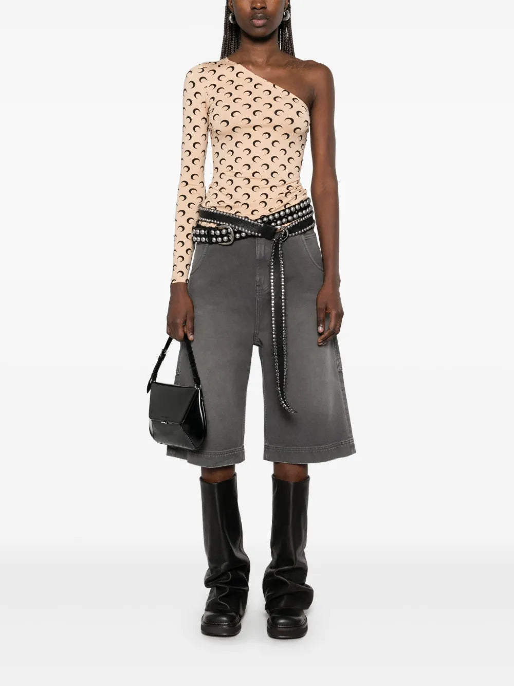 Crescent Moon Asymmetric Top