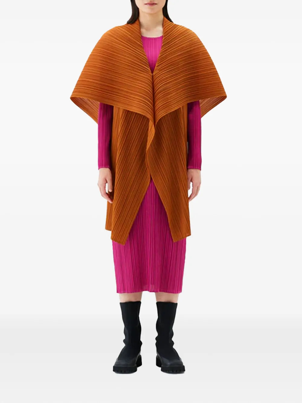 Plissé-Effect Cape