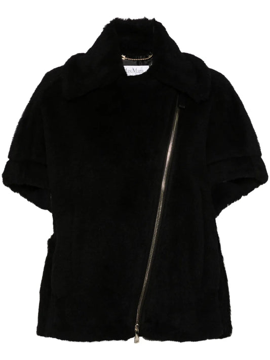 Newmanto Cape
