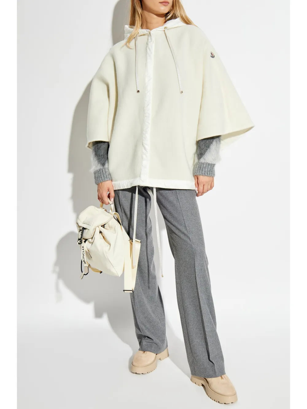 Logo Patch Poncho