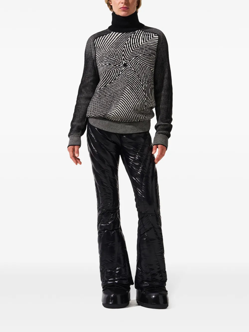 Wavy Star Roll-Neck Jumper