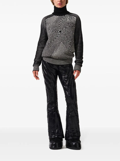 Wavy Star Roll-Neck Jumper