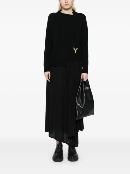 Asymmetric Jumper