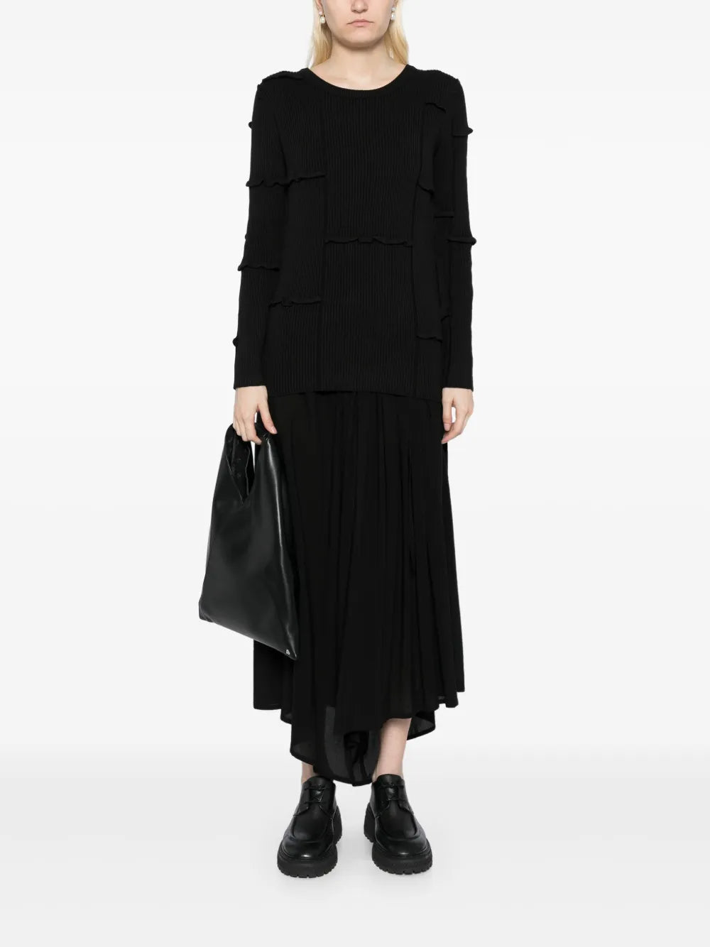 Ribbed-Knit Long-Sleeved Jumper