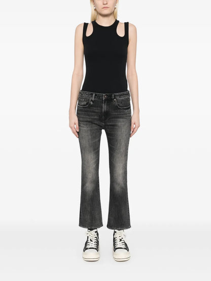 Kick-Fit Jeans