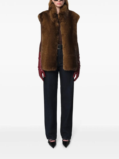 Laila Vest
