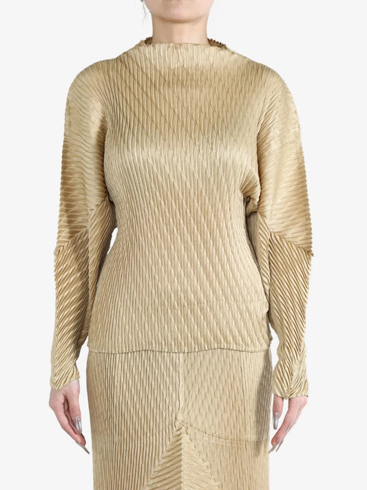 Plissé-Effect Blouse