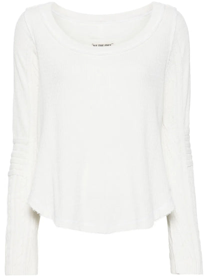 Swinging Cable Cuff Sweater