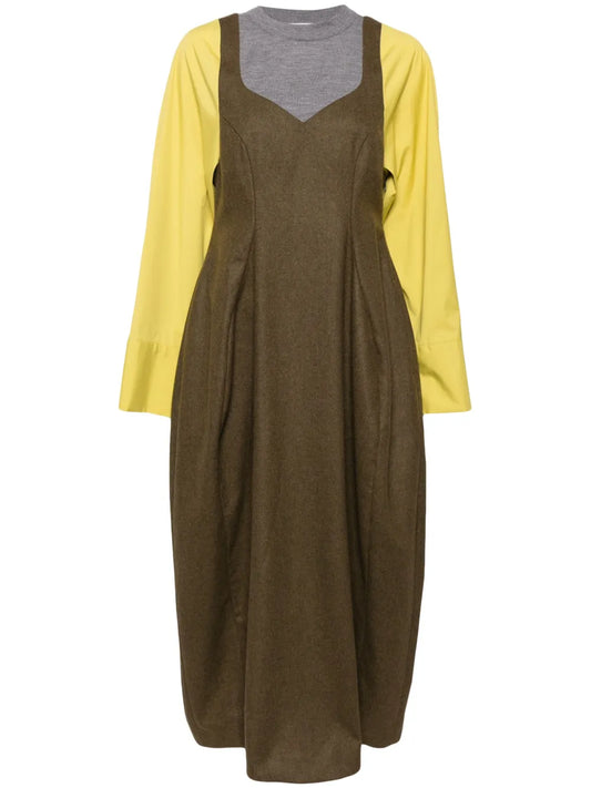 Contrasting Long-Sleeves Maxi Dress
