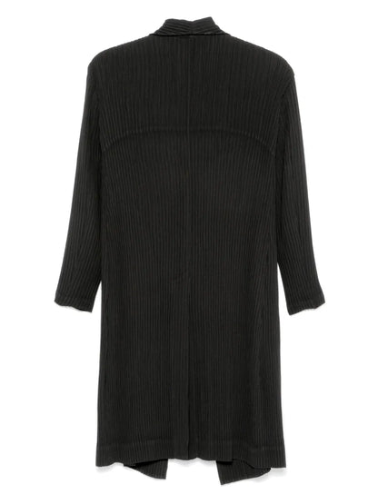 Hatching Pleats Coat