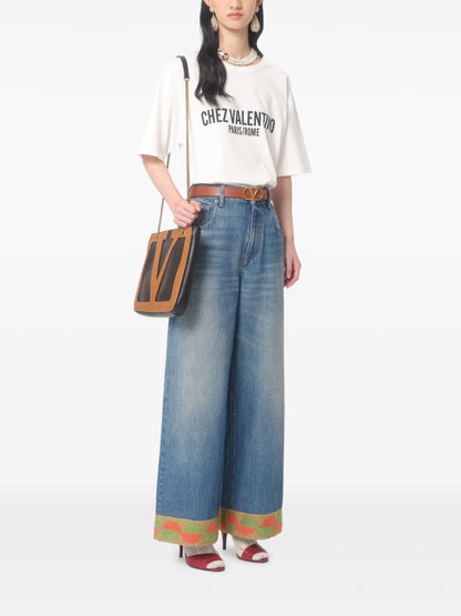 Wide-Leg Jeans