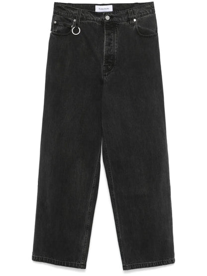 Wide-Leg Jeans