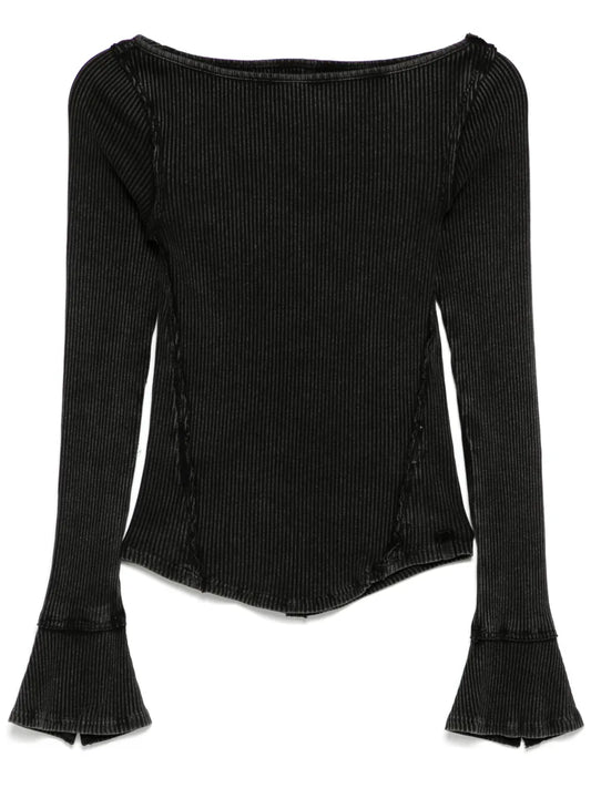 Raw-Edge Top