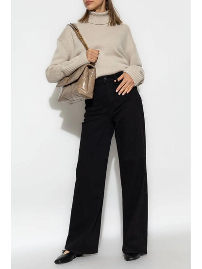 Wide-Leg Jeans