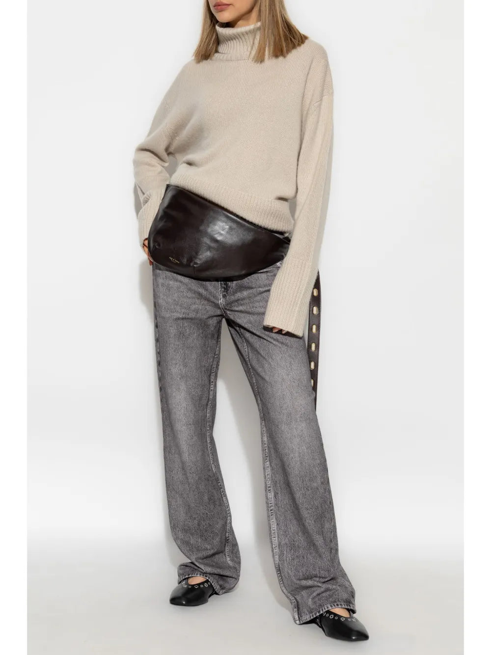 Straight-Leg Jeans