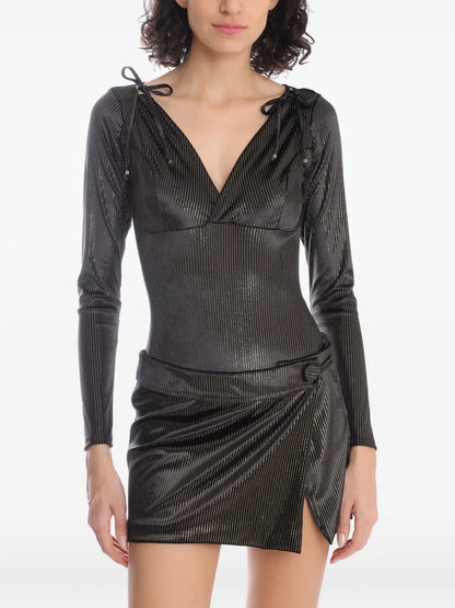 V-Neck Stretch Body