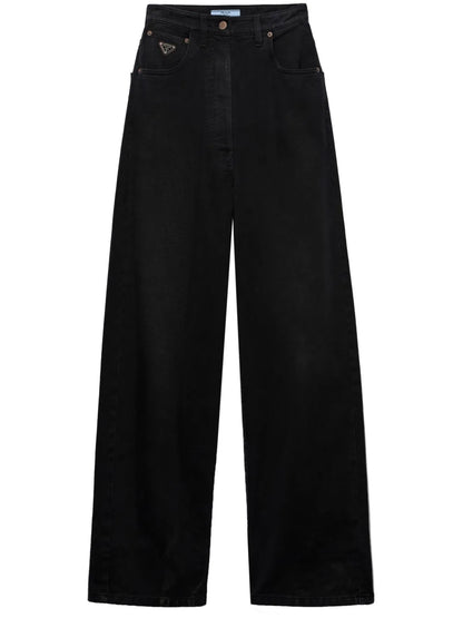 Wide-Leg Jeans