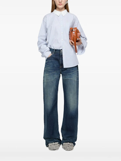 Wide-Leg Jeans