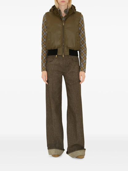B Shield Gilet