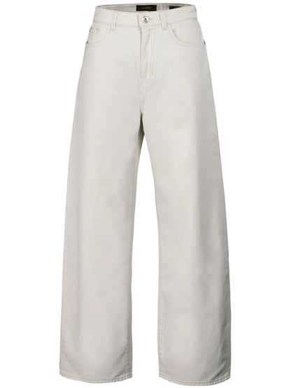 Wide-Leg Jeans