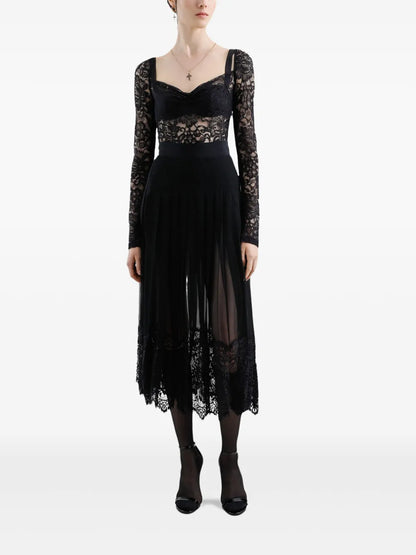 Floral-Lace Sweetheart-Neck Top