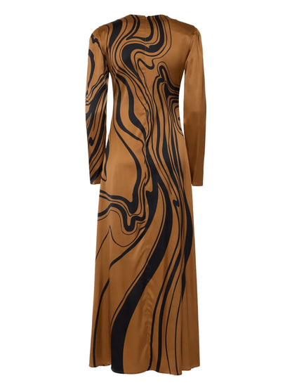 Clingy Swing Maxi Dress