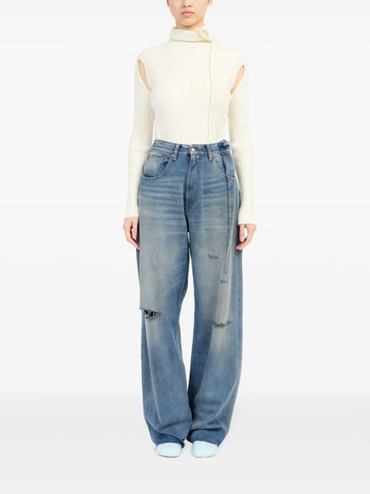 Pleated Bootcut Jeans