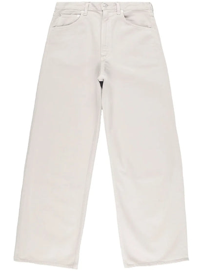Low Curve Jeans
