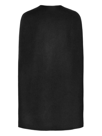 Bow Cape