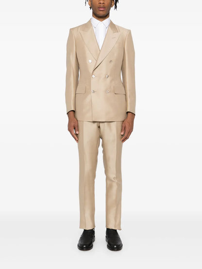 Dyllan Suit