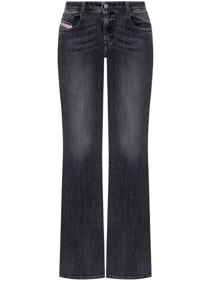 Low-Rise Jeans