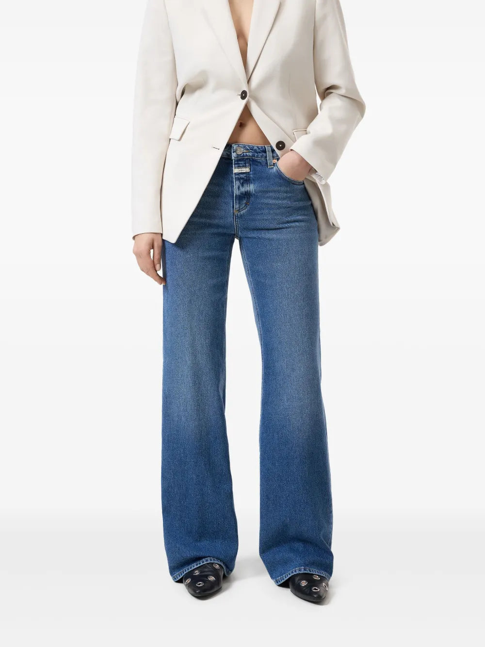 Wide-Leg Jeans