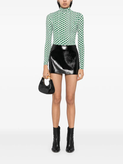 Base Layered Top