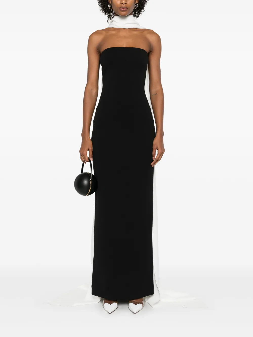 Ainhoa Gown